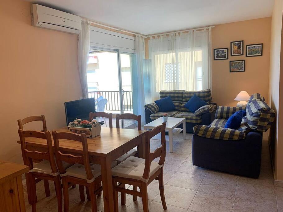 Apartamento Primera Linea De Playa Port-Segur Segur de Calafell Extérieur photo
